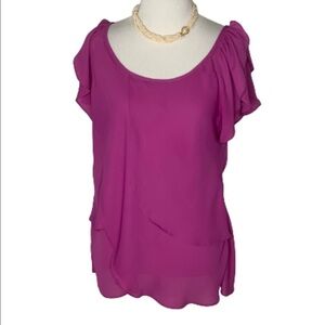 Violet & Claire Fuchsia Petal Flutter Sleeves Round Neck Chiffon Top M